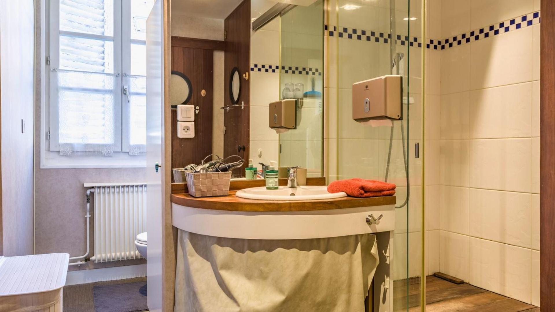 Chambre Privee Confort Charme Hypercentre Chez L'Habitant Troyes Exteriör bild